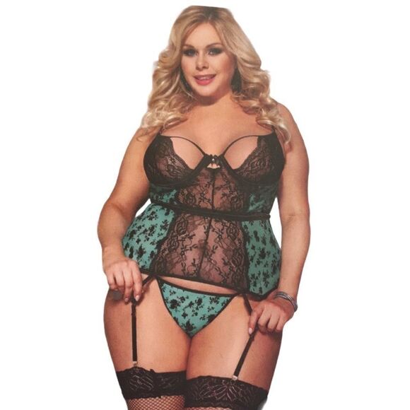 Sexy TwoPiece Garter& Thong Lingerie Set 4X/5X - Picture 1 of 6